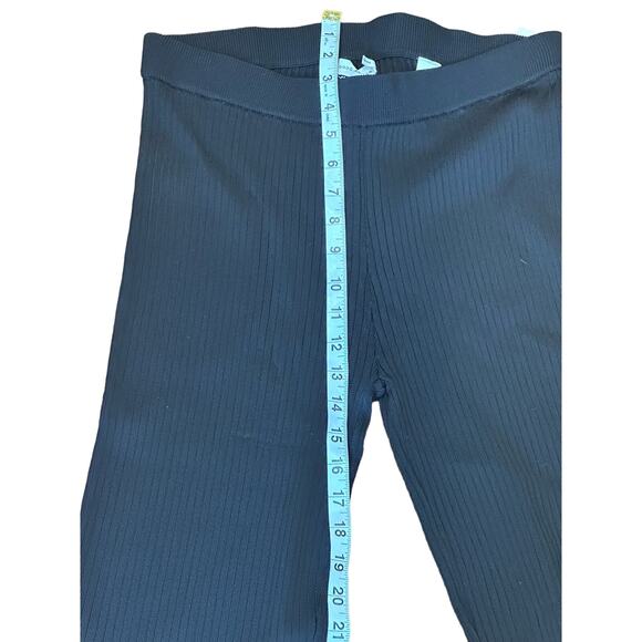 NWT GOOD AMERICAN Plaited Rib Flare pull on Pants SIZE 4 STRETCH retro chic - Picture 9 of 16